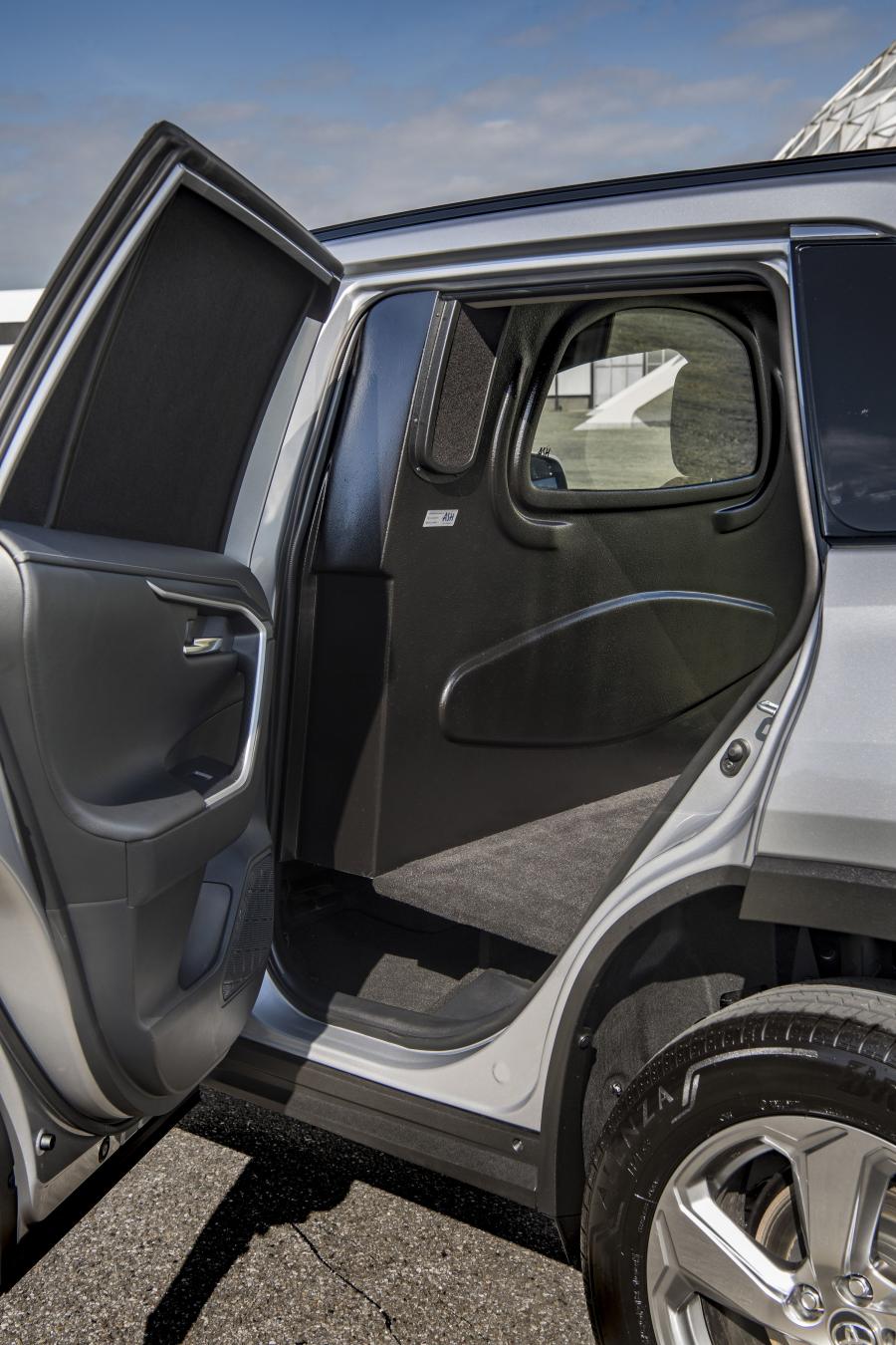 Интерьер Toyota RAV4 Van 2019 года  (NL) (фото 5 из 7)